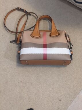 Leather purse